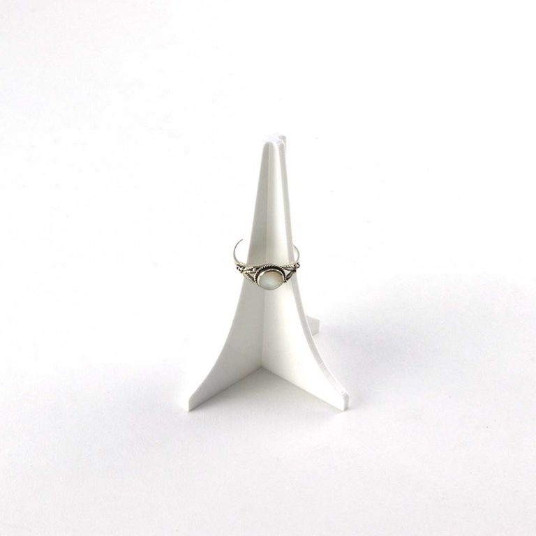 Acrylic Ring Display Stands